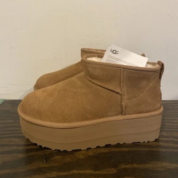 UGG Platform Ultra Mini Classic Chestnut Tan Boots Size 9 - BRAND NEW - Picture 1 of 7